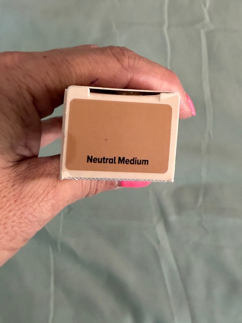 CC glow foundation neutral, medium, never used brand new - Picture 2 of 6